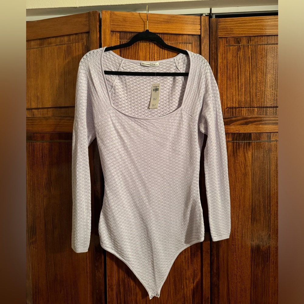 Never worn Abercrombie body suit